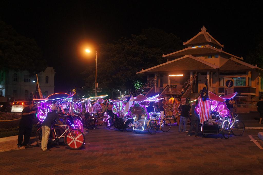 Hotel Zamburger Heritage Melaka  Bagian luar foto