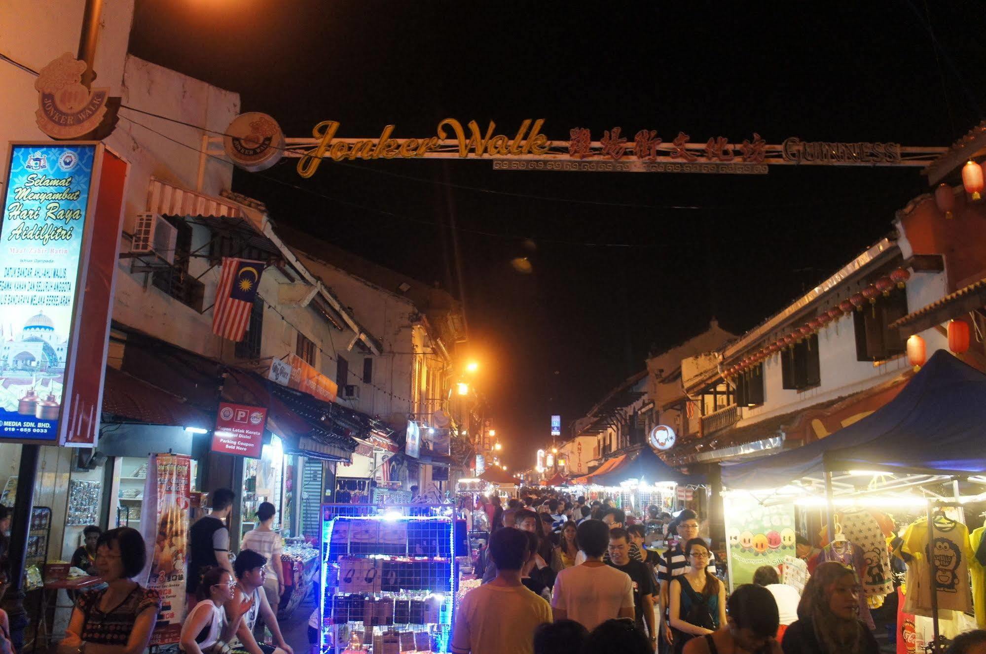 Hotel Zamburger Heritage Melaka  Bagian luar foto